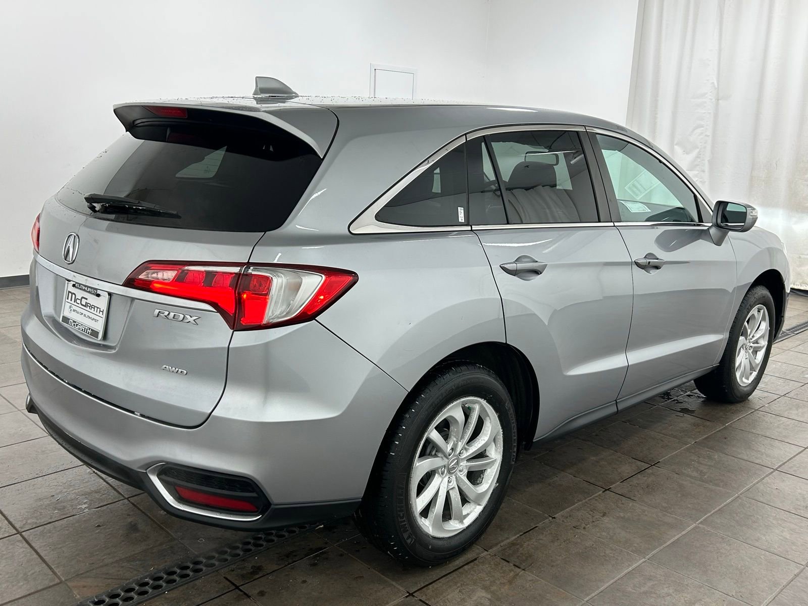 Used 2017 Acura RDX AWD w/ Technology Package image 5