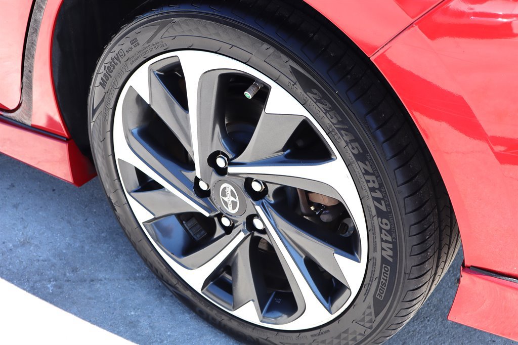 Used 2016 Scion iM FWD image 11