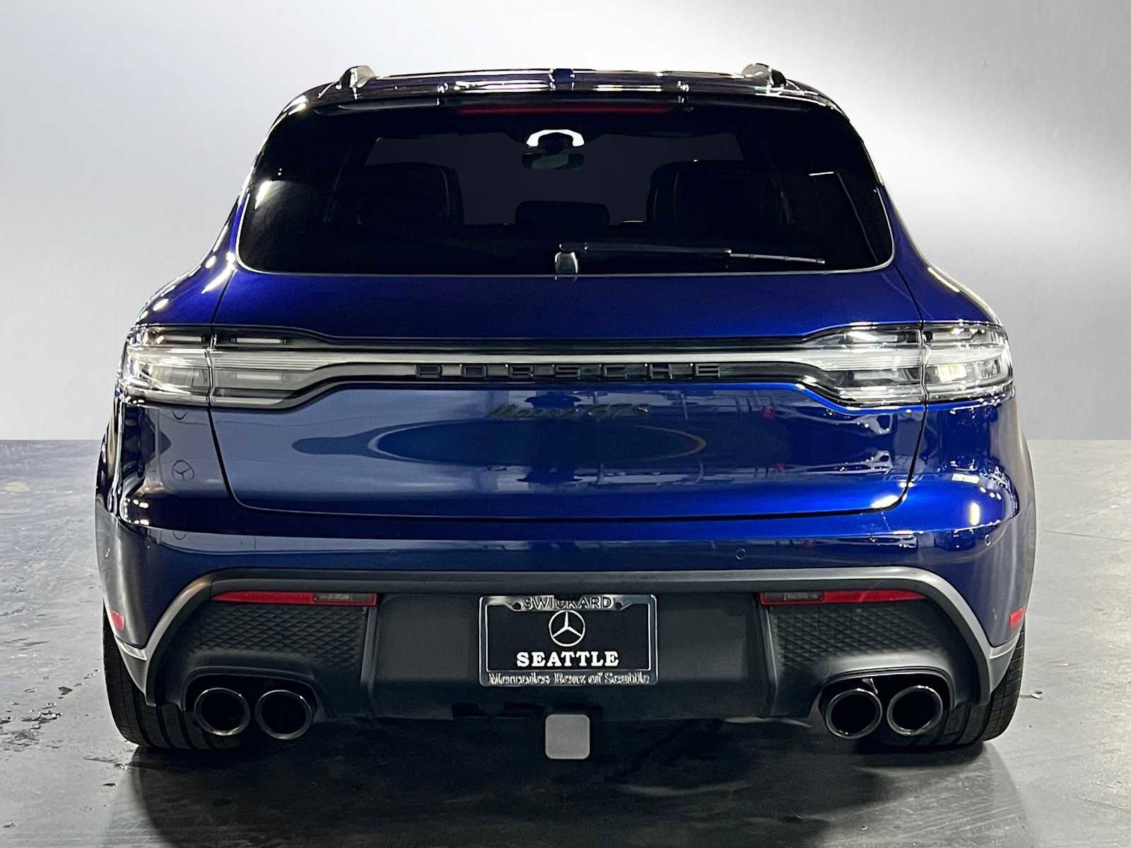 Used 2024 Porsche Macan GTS image 4