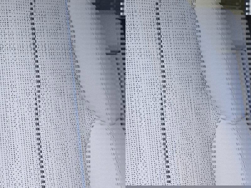 New 2025 Cadillac Optiq Luxury 2 image 21