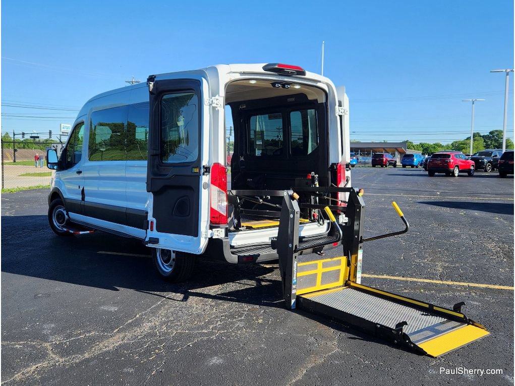 Used 2020 Ford Transit 250 Medium Roof RWD image 22