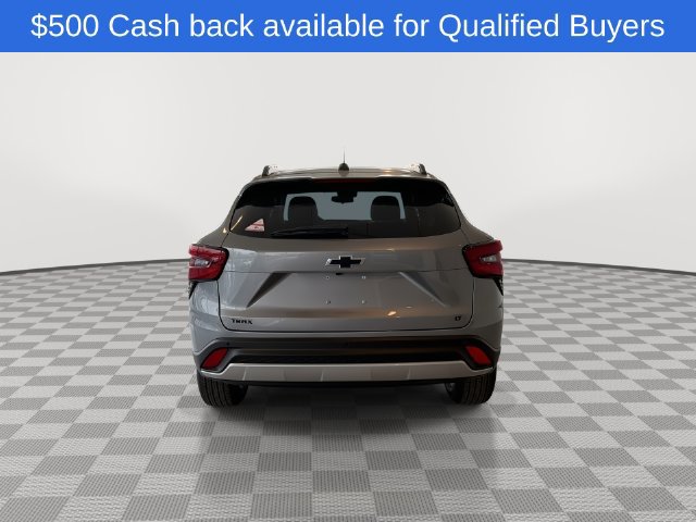 New 2026 Chevrolet Trax LT w/ Driver Confidence Package FWD image 9
