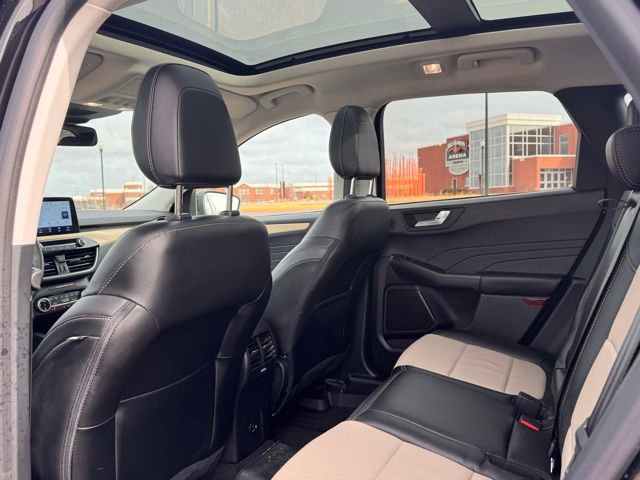 Used 2022 Ford Escape Titanium w/ Titanium Elite Package image 29