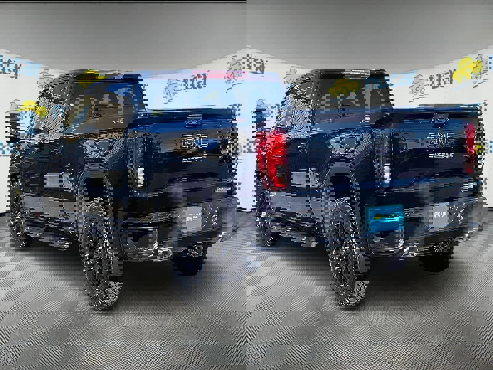 Used 2022 GMC Sierra 1500 Elevation w/ X31 Off-Road Package image 4