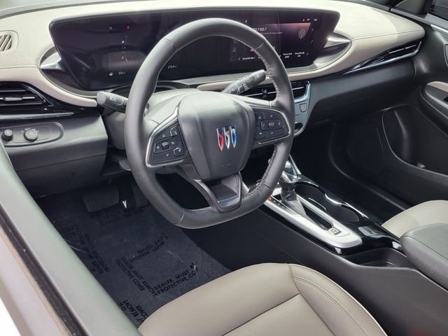 Used 2025 Buick Envista Avenir FWD image 5