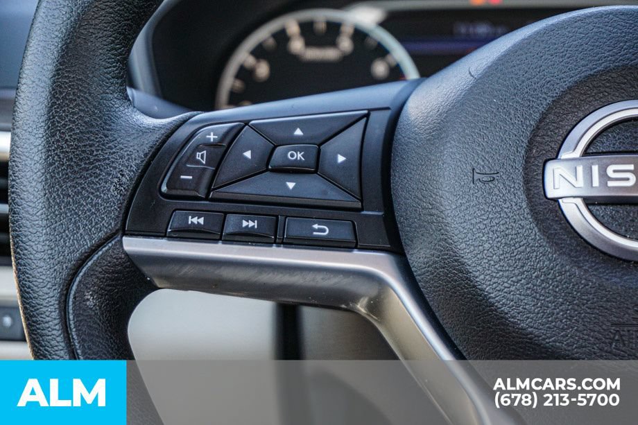Used 2025 Nissan Altima 2.5 SV FWD image 28