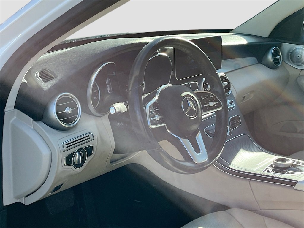 Used 2020 Mercedes-Benz C 300 4MATIC Sedan image 9