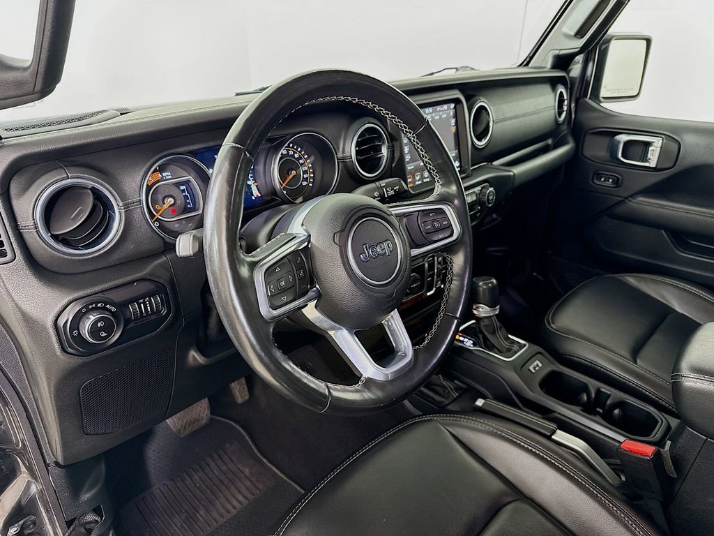 Used 2021 Jeep Gladiator 80th Anniversary AWD/4WD image 10