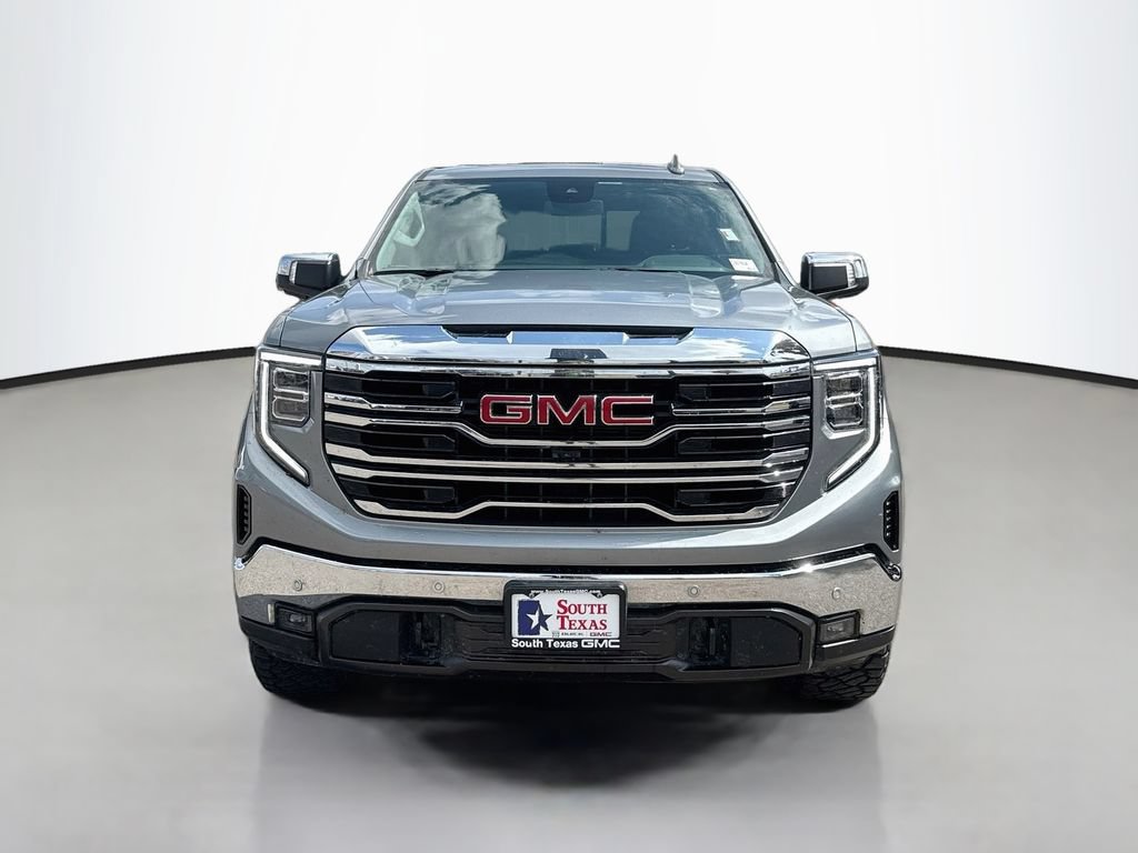 Used 2024 GMC Sierra 1500 SLT AWD/4WD image 2