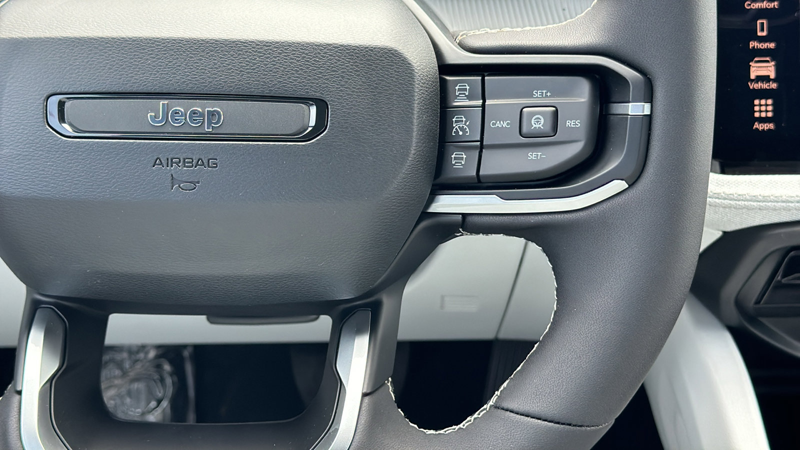 New 2026 Jeep Cherokee Laredo AWD/4WD image 20
