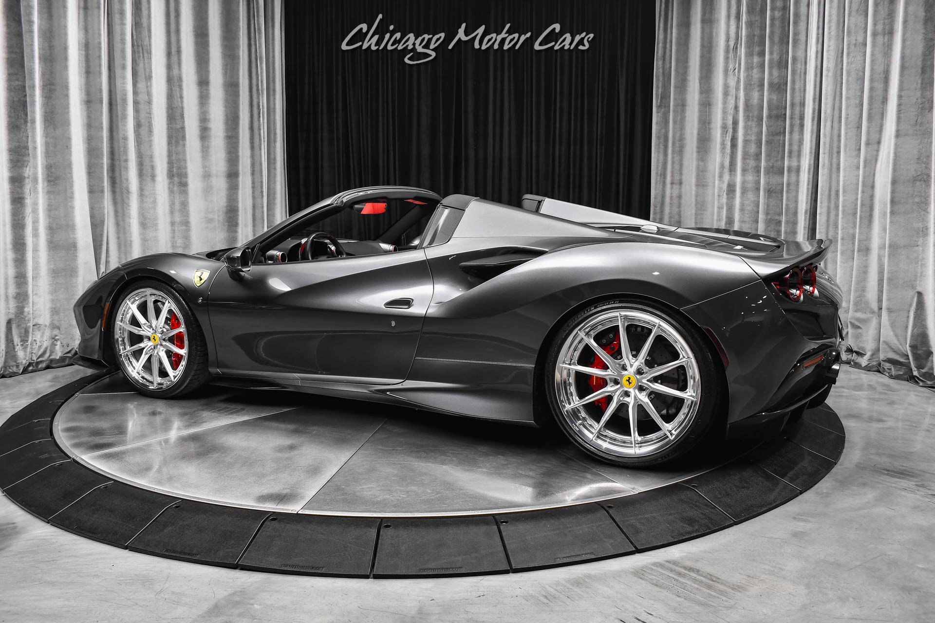 Used 2022 Ferrari F8 Tributo image 3