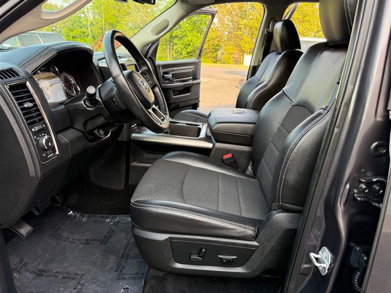 Used 2016 RAM 1500 Sport image 28