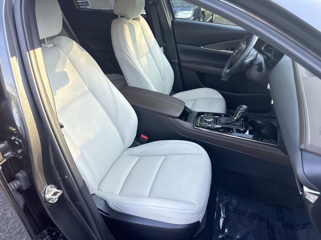 Used 2023 MAZDA CX-30 AWD 2.5 S w/ Premium Package image 28