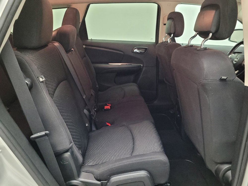 Used 2013 Dodge Journey SE image 19
