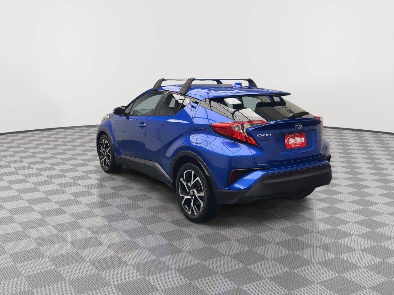 Used 2019 Toyota C-HR XLE FWD image 30