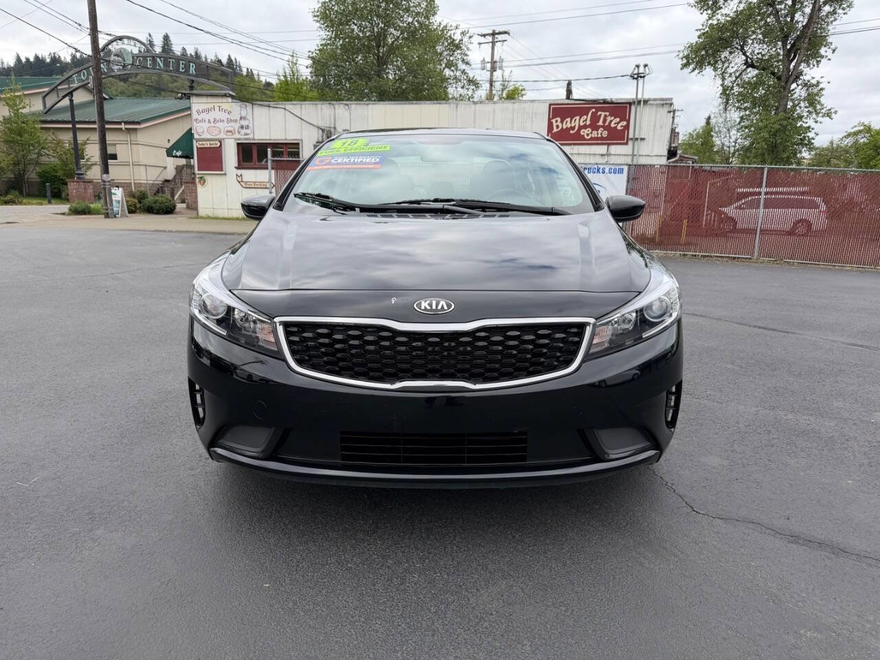 Used 2018 Kia Forte S image 3