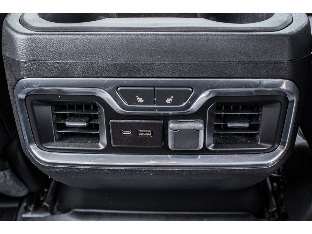 Used 2019 Chevrolet Silverado 1500 LTZ w/ LTZ Plus Package AWD/4WD image 31