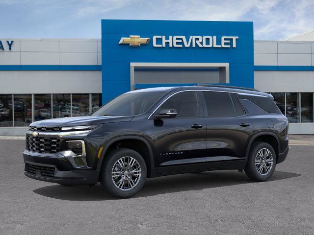 New 2027 Chevrolet Traverse LT FWD image 2