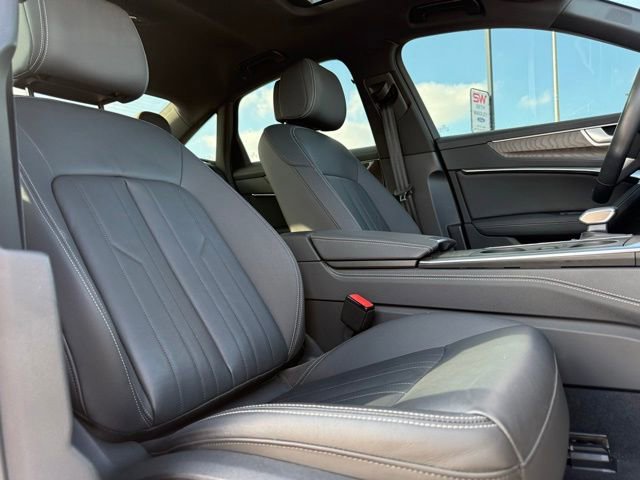 Used 2023 Audi A6 Premium Plus image 16