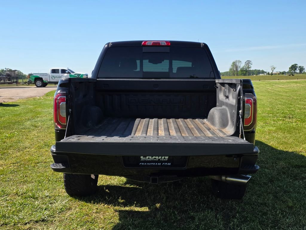 Used 2016 GMC Sierra 1500 Denali w/ Denali Ultimate Package AWD/4WD image 7