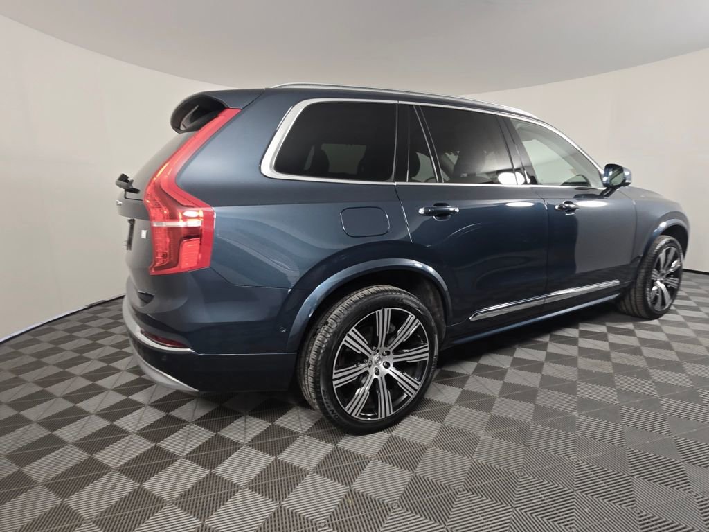 Used 2022 Volvo XC90 T8 Inscription image 7