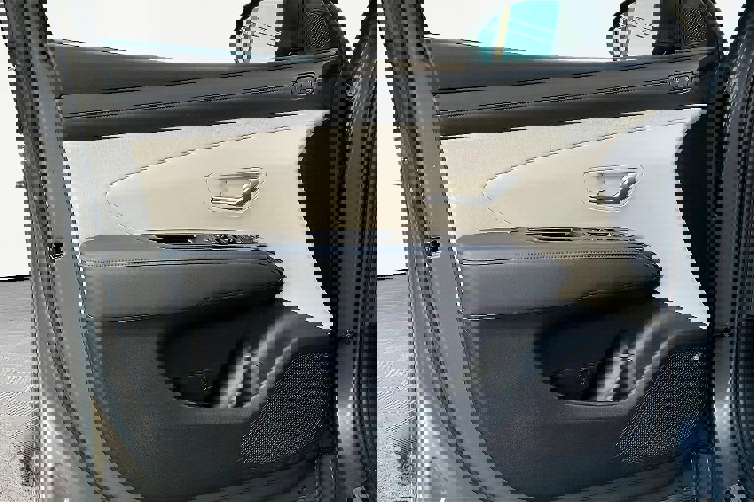 Used 2025 Hyundai Tucson Limited image 21