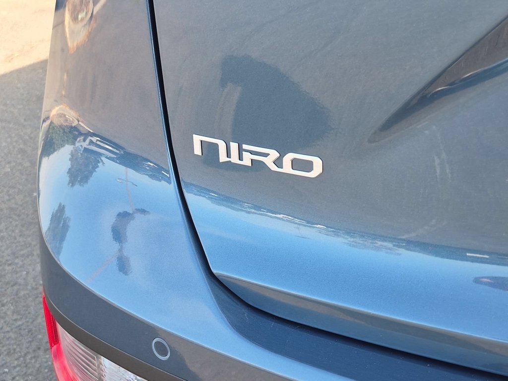 New 2026 Kia Niro EX FWD image 32