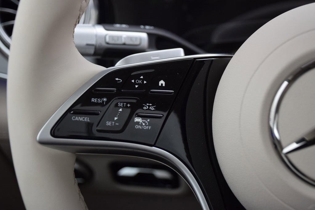 New 2026 Mercedes-Benz EQS 400 4MATIC SUV image 22