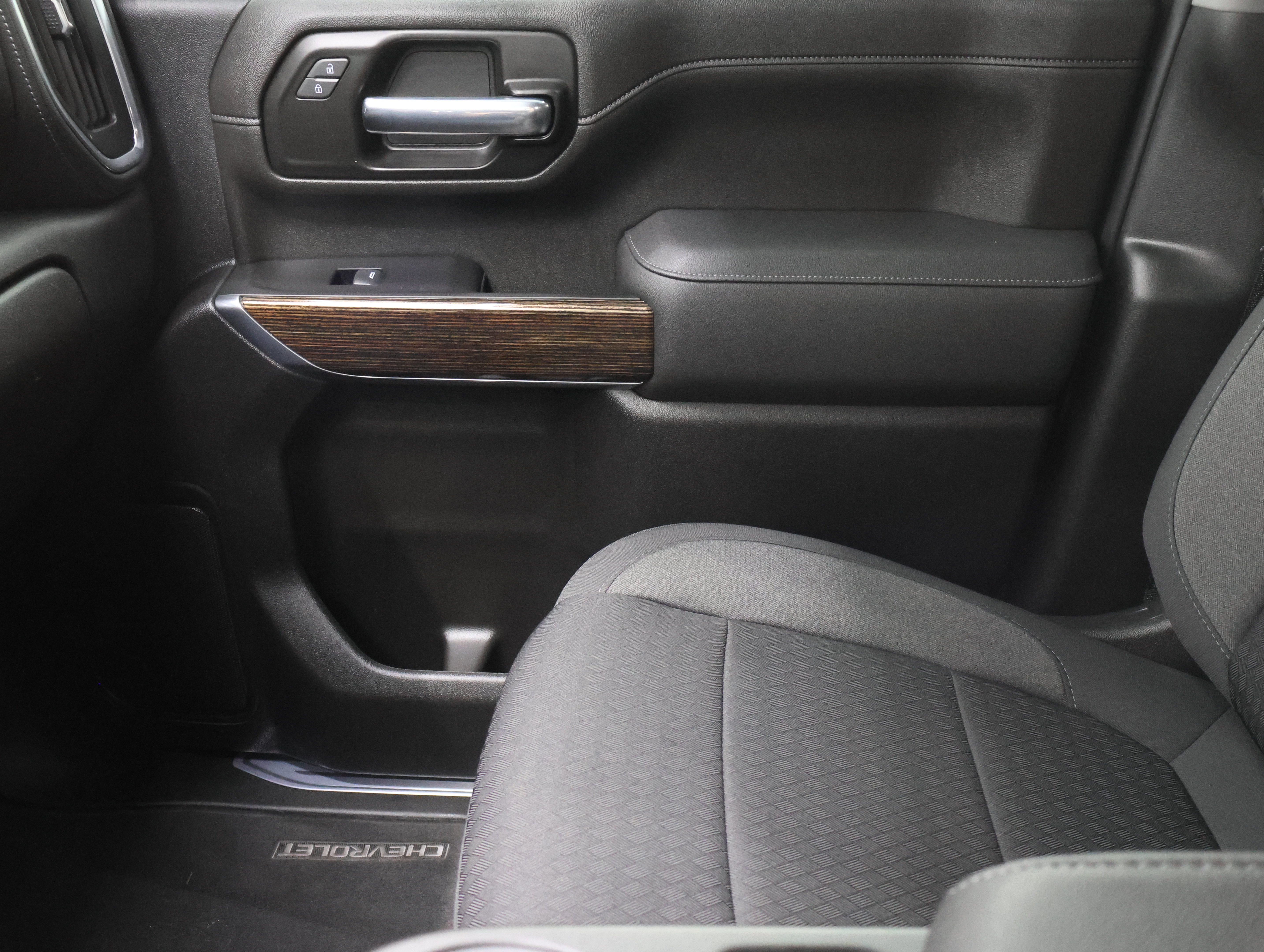 Used 2023 GMC Sierra 2500 SLE AWD/4WD image 13