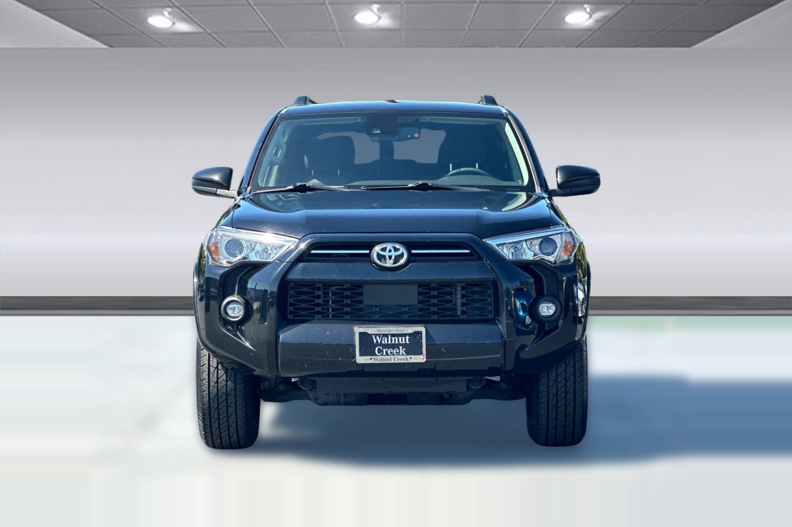 Used 2021 Toyota 4Runner SR5 RWD image 5