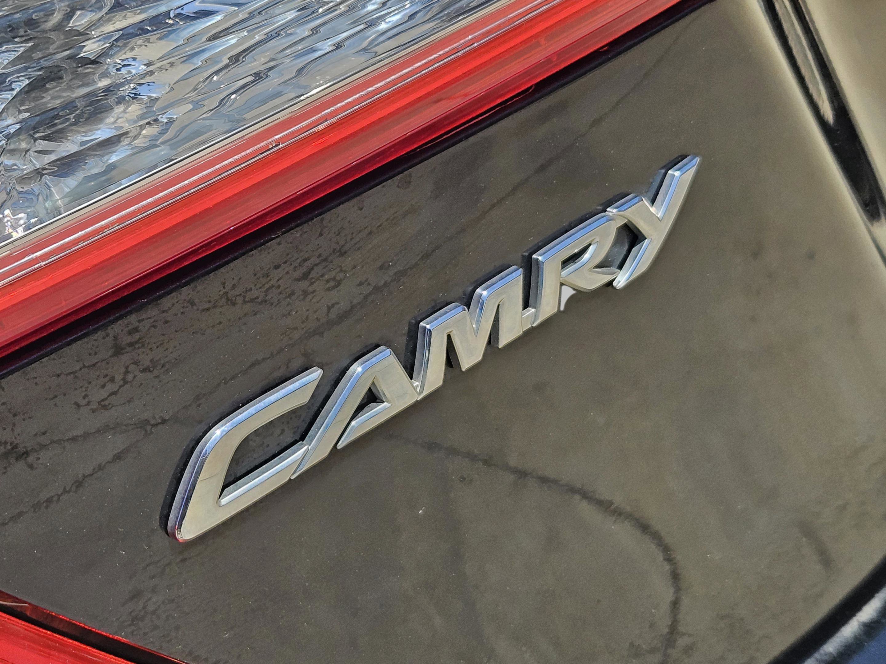 Used 2014 Toyota Camry L FWD image 25