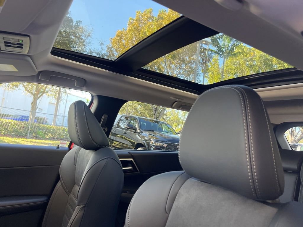 New 2025 Mitsubishi Outlander SE image 20