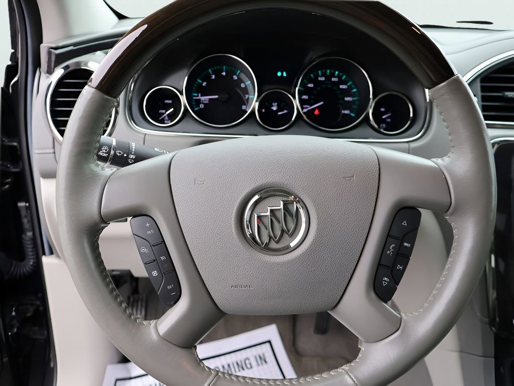 Used 2016 Buick Enclave Leather AWD/4WD image 30