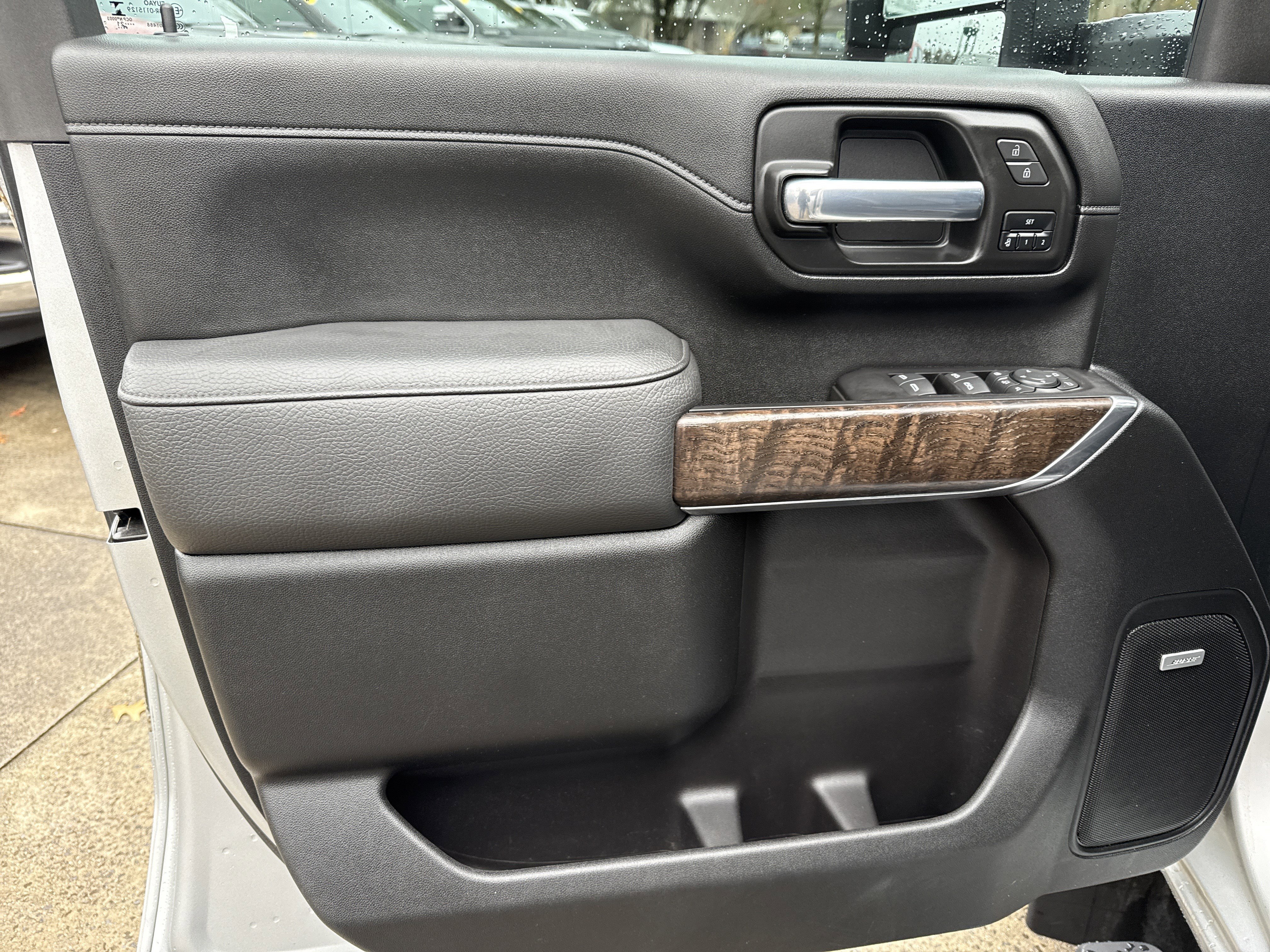 Used 2021 GMC Sierra 3500 Denali w/ Denali Ultimate Package image 10