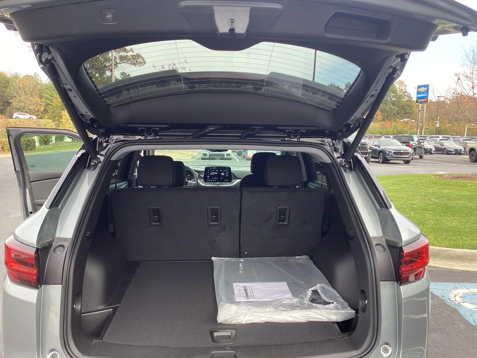 New 2026 Chevrolet Blazer LT image 21