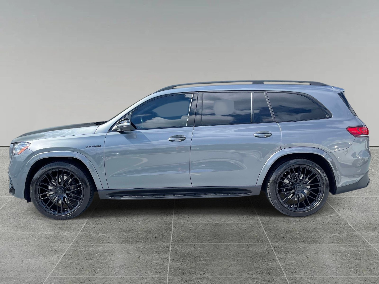Used 2023 Mercedes-Benz GLS 63 AMG 4MATIC image 2