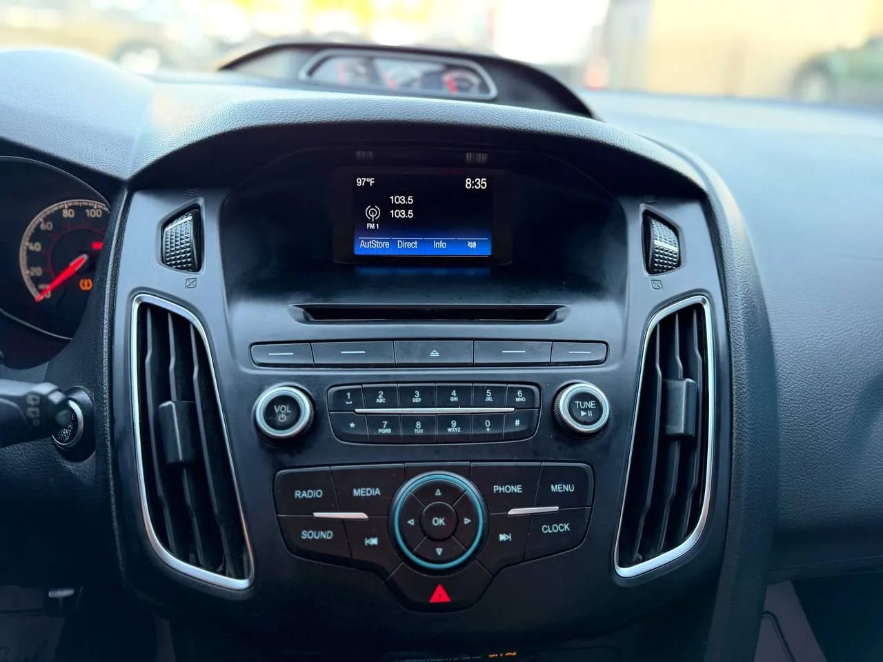 Used 2017 Ford Focus ST image 40