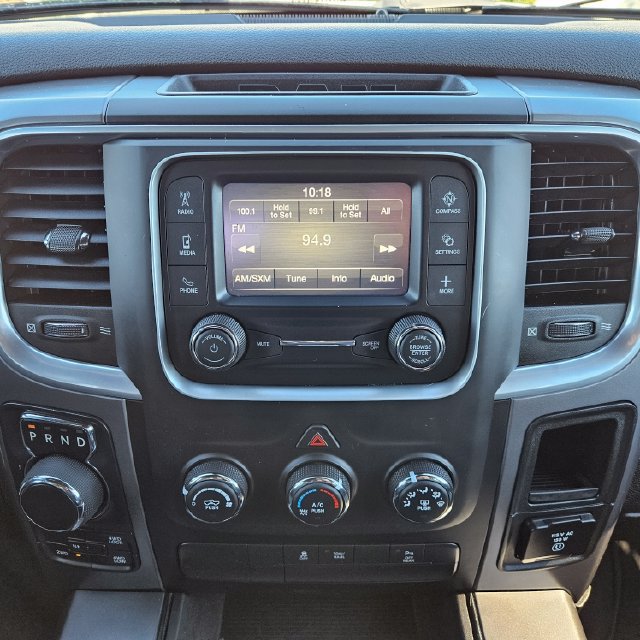 Used 2022 RAM 1500 Warlock AWD/4WD image 32