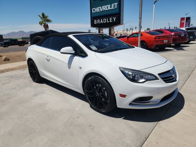 Used 2018 Buick Cascada Premium FWD image 2