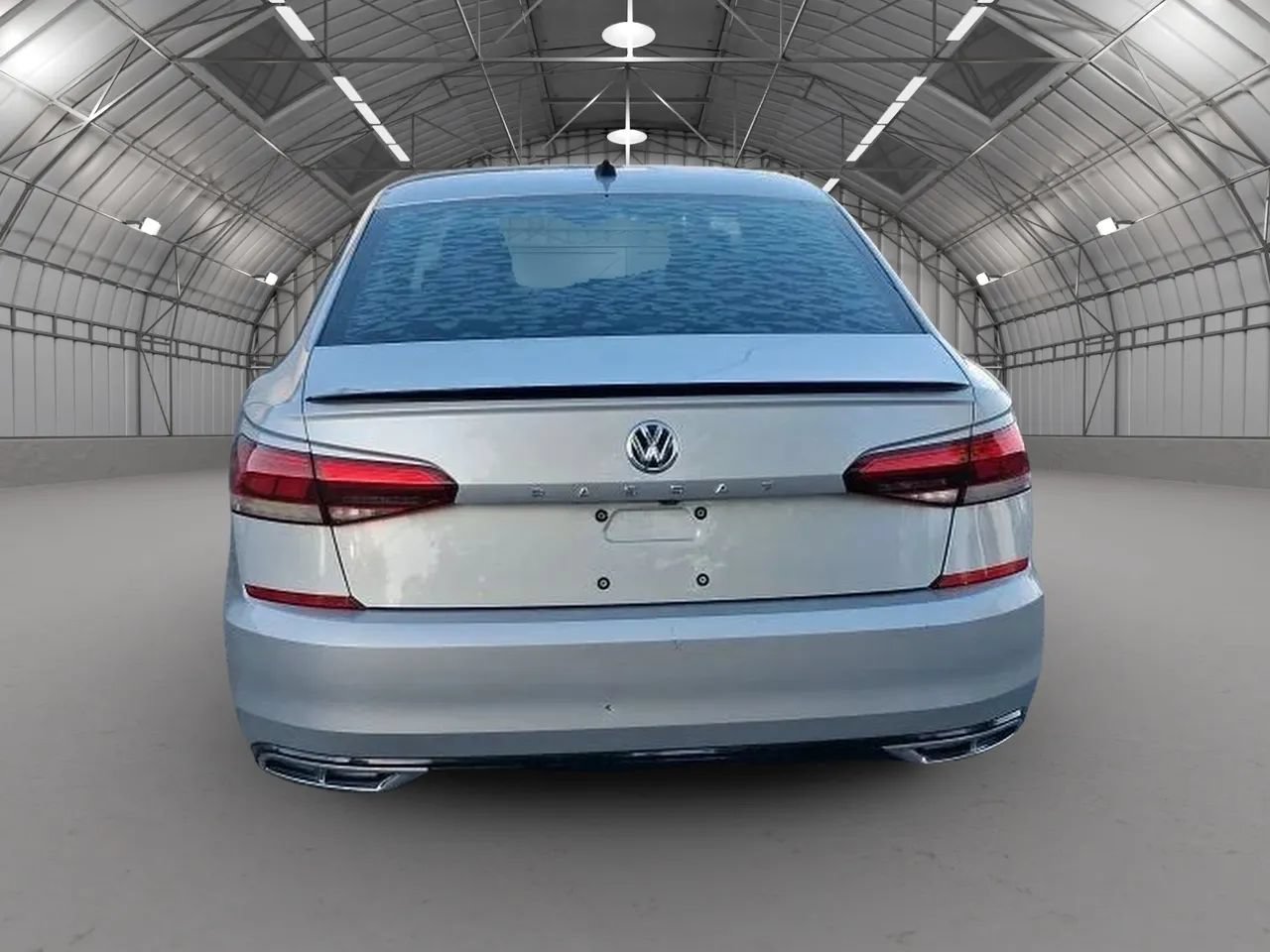 Used 2020 Volkswagen Passat 2.0T R-Line FWD image 4