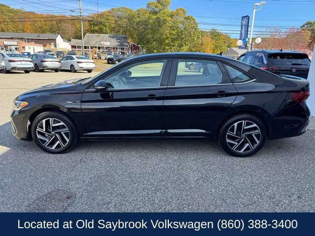 Used 2024 Volkswagen Jetta SEL image 8