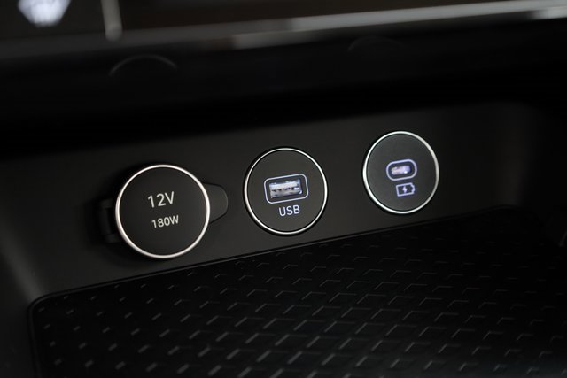 New 2025 Genesis G70 2.5T image 21