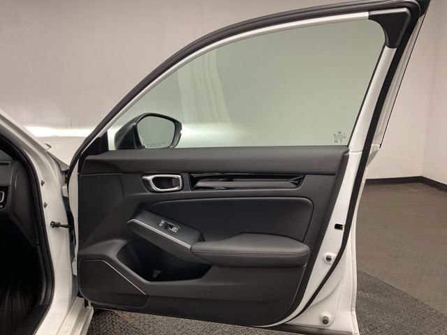 Used 2025 Honda Civic Sport image 24