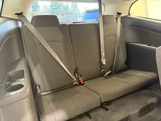 Used 2016 Chevrolet Traverse LT image 27