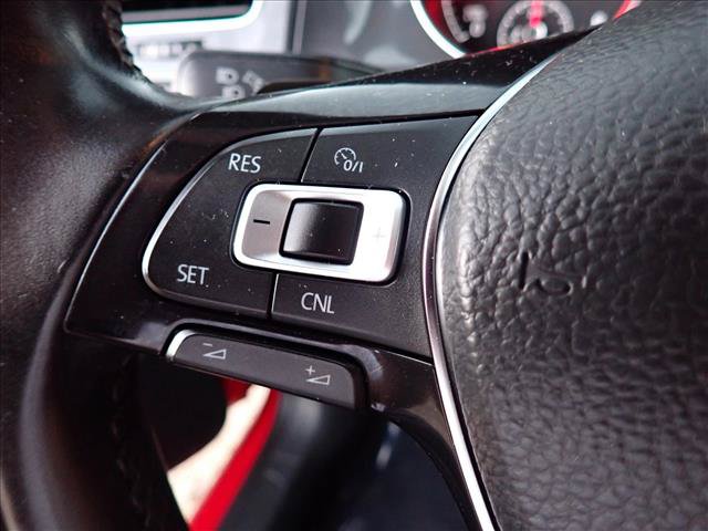 Used 2018 Volkswagen Golf S FWD image 15