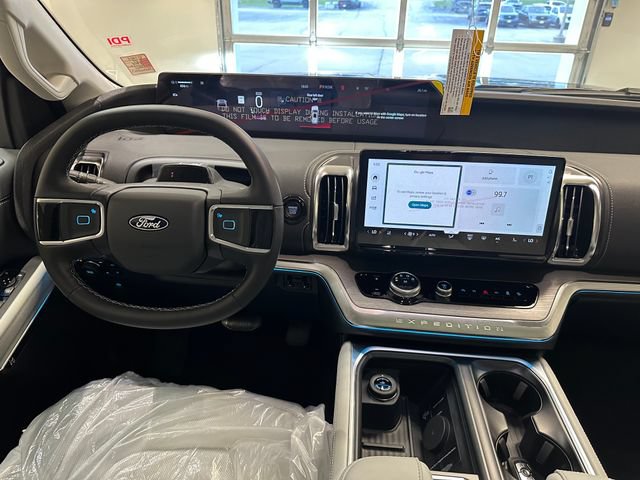 New 2027 Ford Expedition Platinum AWD/4WD image 11