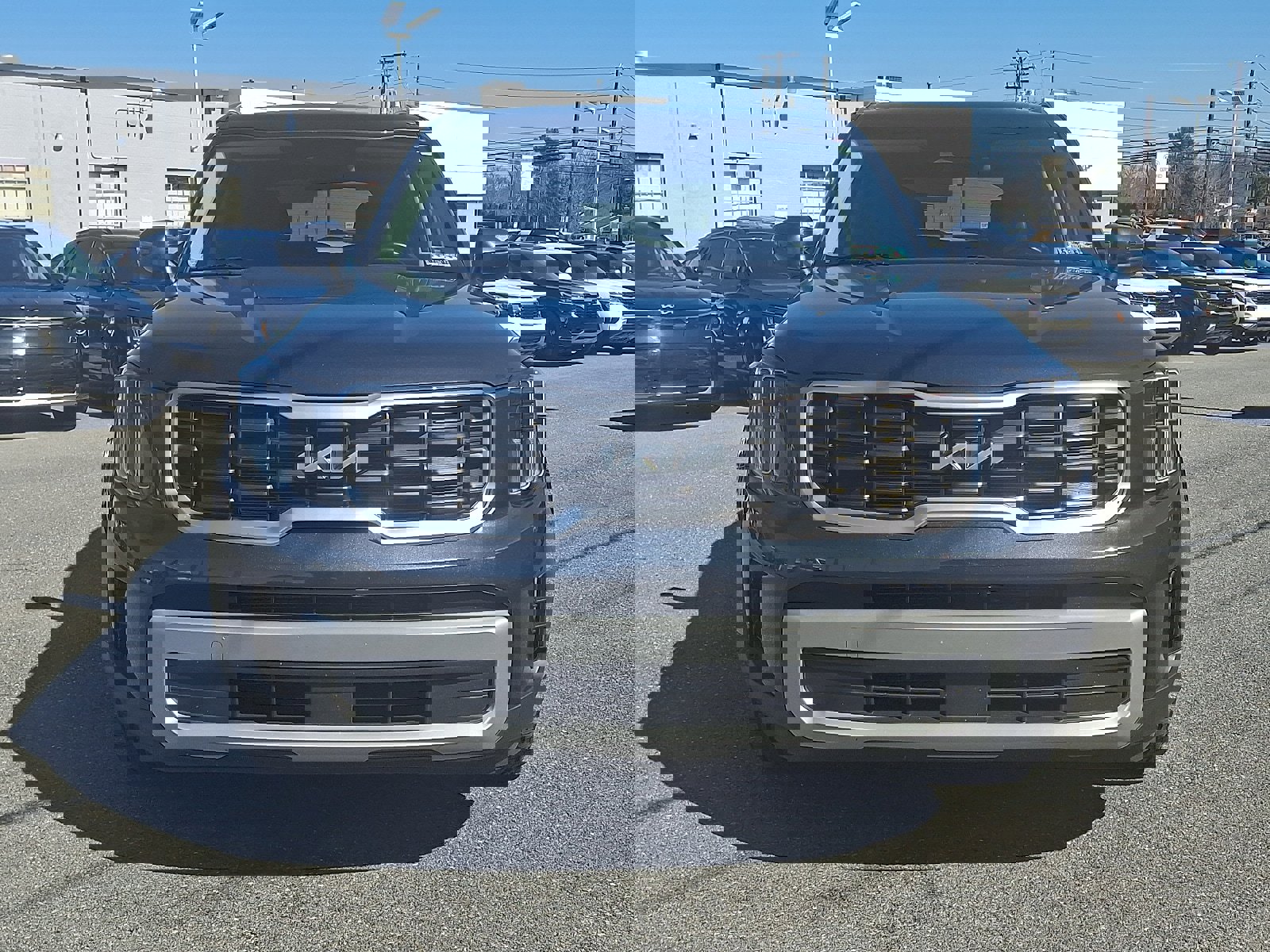 Used 2024 Kia Telluride S image 2