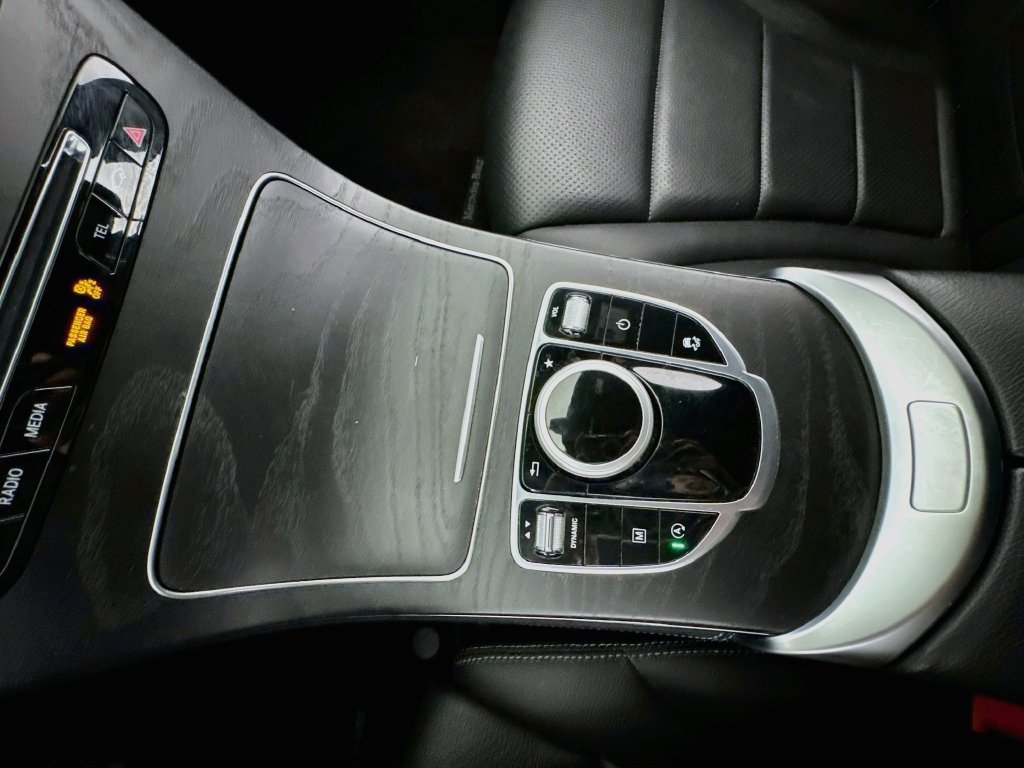 Used 2019 Mercedes-Benz GLC 300 4MATIC image 14