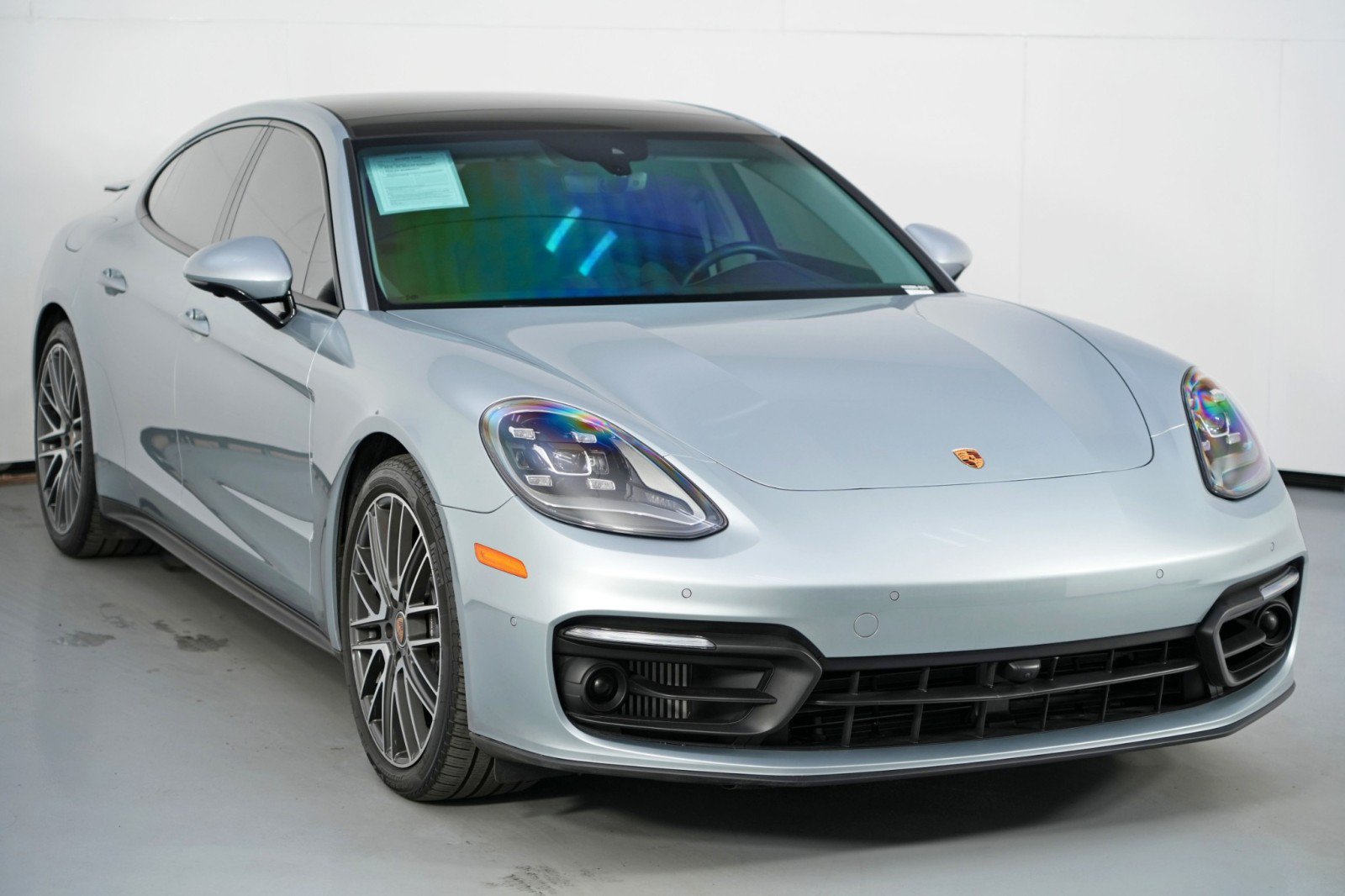Used 2023 Porsche Panamera Platinum Edition RWD image 57