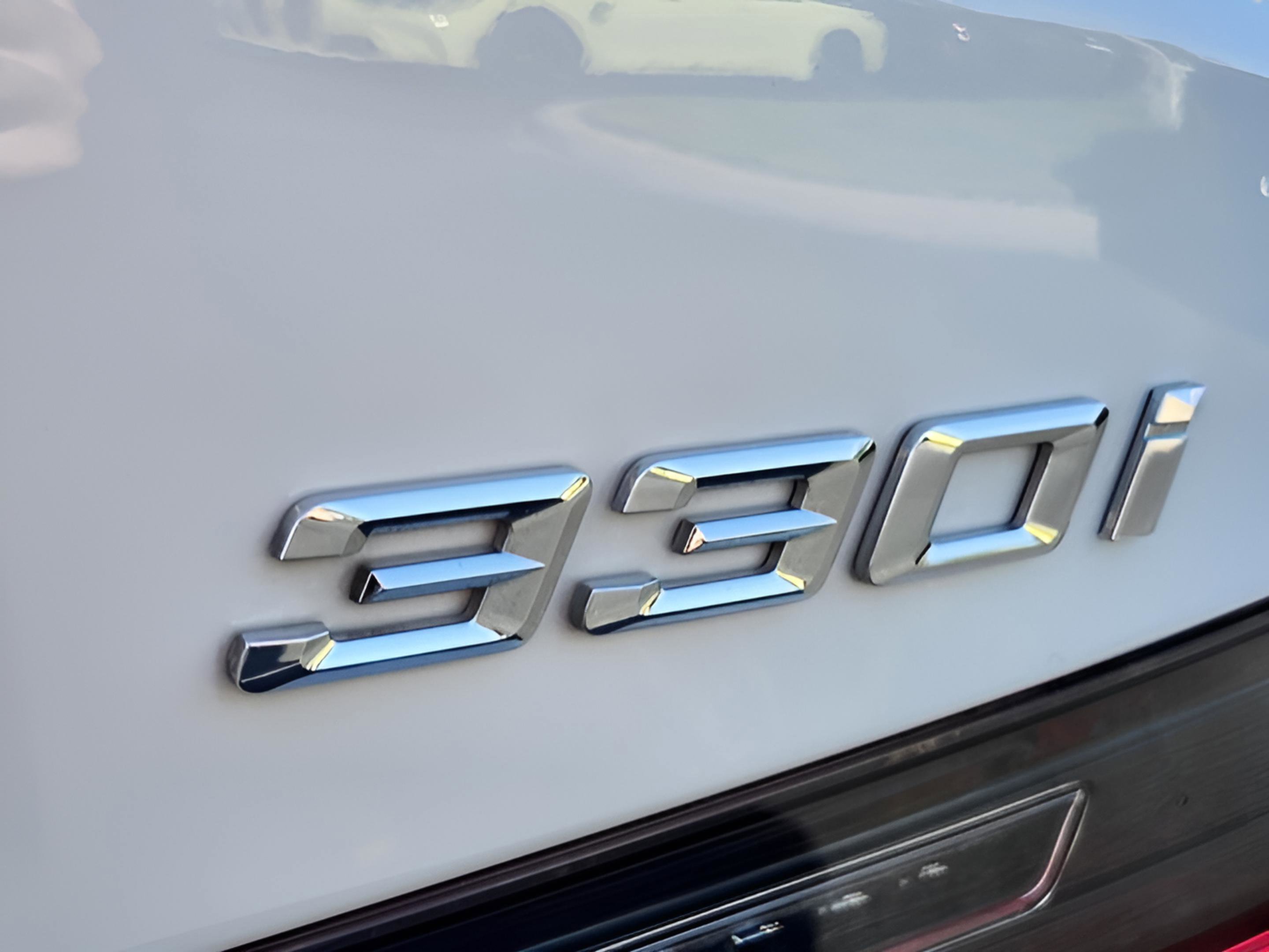 Certified 2023 BMW 330i Sedan w/ Driving Assistance Package image 37